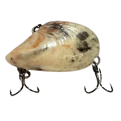 The Muss White rock lure